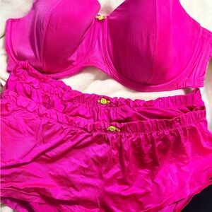 CACIQUE BRA 44DD & 2 SIZE 14-16 BOYSHORTS PANTIES SET